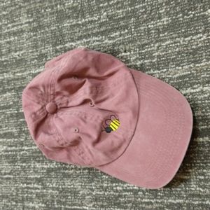 Port Authority burgundy bee hat